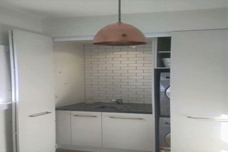 Photo of property in 1 Hawthorne Street, Strowan, Christchurch, 8052