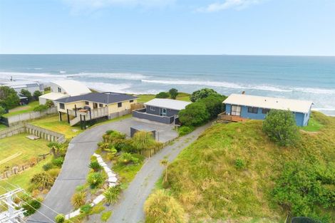 Photo of property in 115 Pukehina Parade, Pukehina, 3189