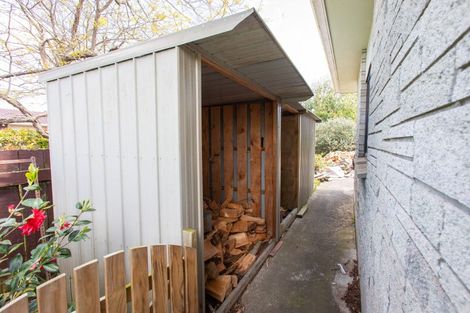 Photo of property in 13 Victoria Avenue, Dannevirke, 4930