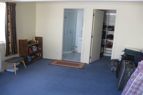 Photo of property in 9 Blakey Avenue, Karori, Wellington, 6012