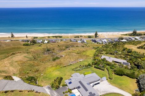 Photo of property in 91 Winifred Street, Okitu, Gisborne, 4010