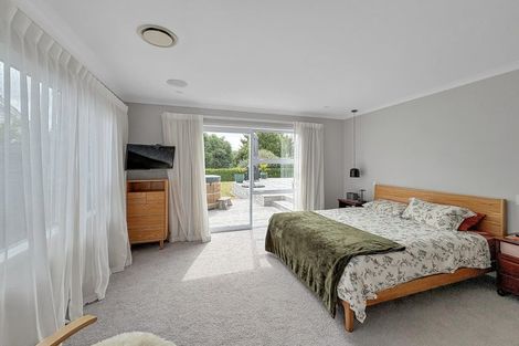 Photo of property in 70 Beerescourt Road, Beerescourt, Hamilton, 3200