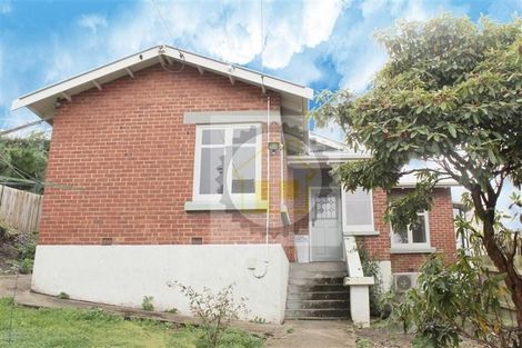 Photo of property in 42 Manor Place, Dunedin Central, Dunedin, 9016
