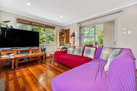 Photo of property in 291 Swanson Road, Ranui, Auckland, 0612