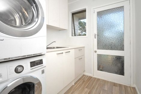 Photo of property in 4 Wesleydale Place, Papakura, 2110