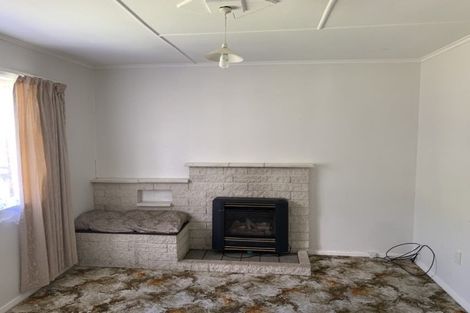 Photo of property in 39 Bledisloe Crescent, Wainuiomata, Lower Hutt, 5014