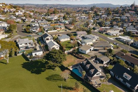 Photo of property in 96b Sherwood Street, Bellevue, Tauranga, 3110