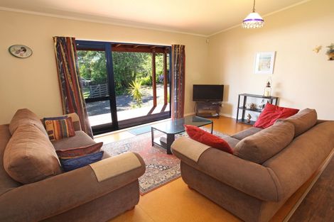 Photo of property in 20b Government Road, Raglan, 3225