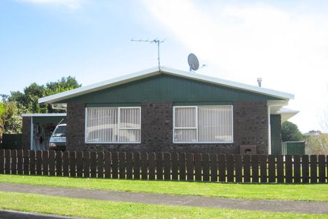 Photo of property in 6 Cargill Place, Frankleigh Park, New Plymouth, 4310