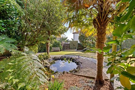 Photo of property in 7 Kowhai Road, Mairangi Bay, Auckland, 0630