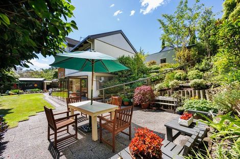 Photo of property in 101 Clifton Terrace, Fitzherbert, Palmerston North, 4410