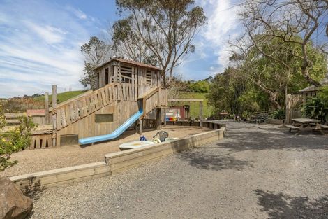 Photo of property in 308 Henderson Valley Road, Henderson Valley, Auckland, 0612