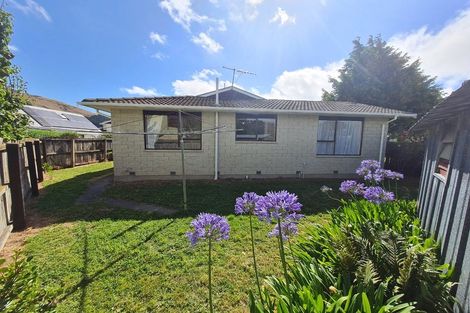 Photo of property in 2/44 Laing Crescent, Heathcote Valley, Christchurch, 8022