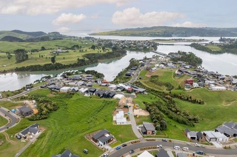 Photo of property in 1 Koromiko Lane, Raglan, 3225