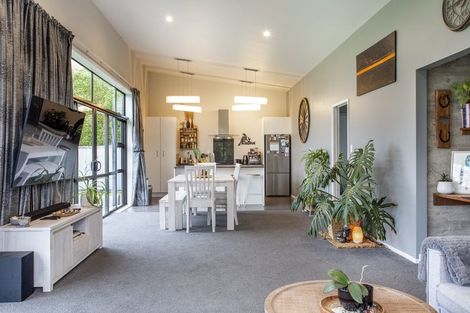 Photo of property in 18 Omana Avenue, Shelly Beach, Helensville, 0874