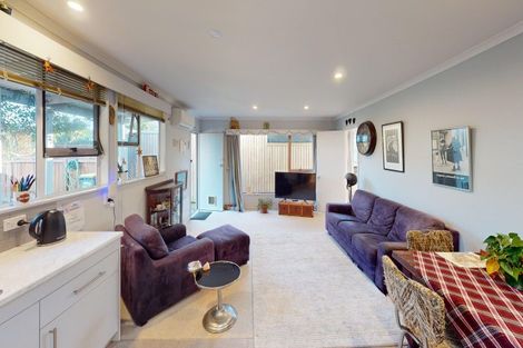 Photo of property in 107 Ryder Crescent, Levin, 5510