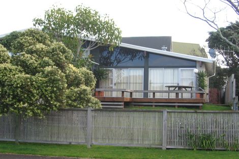 Photo of property in 19 Mccall Avenue, Pauanui, Hikuai, 3579