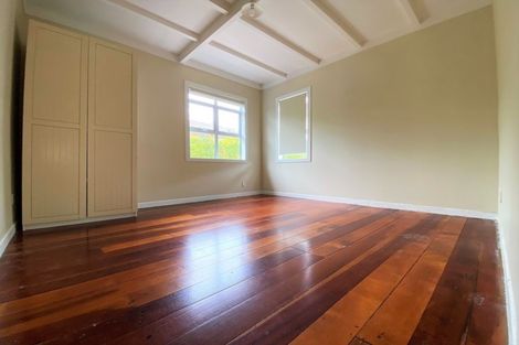 Photo of property in 1 Camden Road, Sandringham, Auckland, 1025