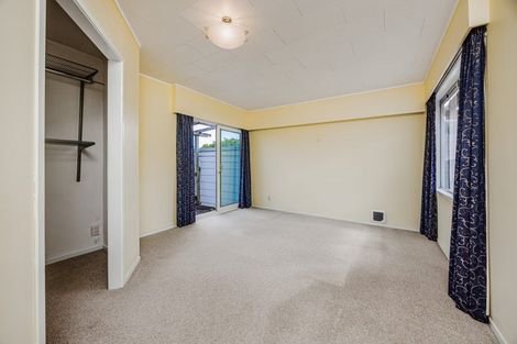 Photo of property in 2/25 Pulman Place, Clover Park, Auckland, 2019