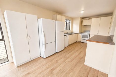 Photo of property in 18 Hillary Crescent, Upper Riccarton, Christchurch, 8041