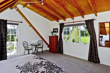 Photo of property in 20 Waitoki Road, Waitoki, Kaukapakapa, 0871