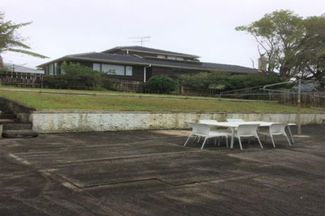 Photo of property in 1/38 Woodside Avenue, Northcote, Auckland, 0627