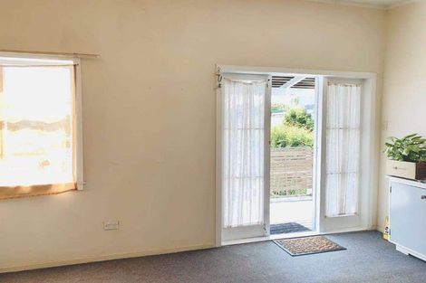 Photo of property in 1302b Dominion Road, Mount Roskill, Auckland, 1041