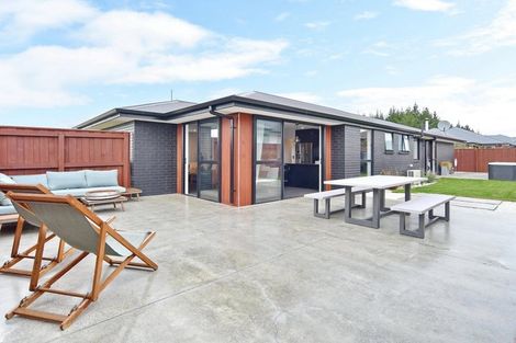 Photo of property in 3 Pegasus Main Street, Pegasus, 7612