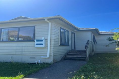 Photo of property in 5 Sherwood Avenue, Te Atatu South, Auckland, 0610