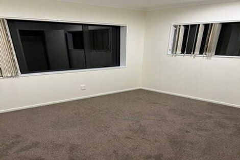 Photo of property in 88 Naylors Drive, Mangere, Auckland, 2022