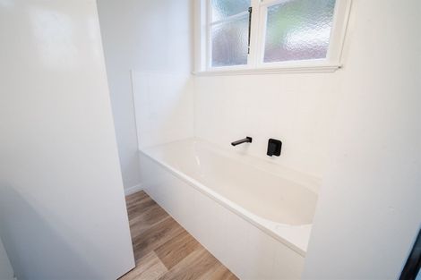 Photo of property in 86 Somerville Street, Andersons Bay, Dunedin, 9013