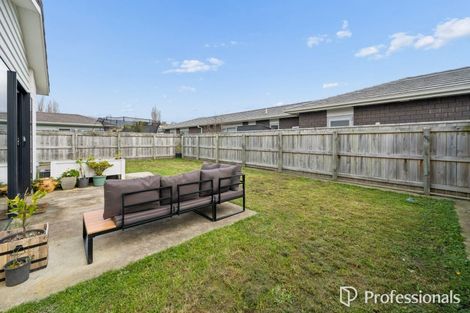 Photo of property in 17 Ford Road, Manor Park, Lower Hutt, 5019