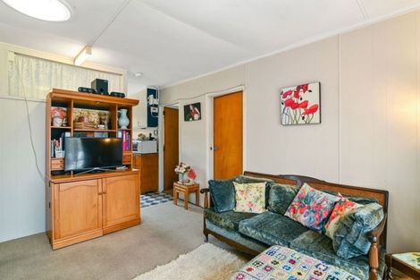 Photo of property in 9a Tapsell Road, Fairy Springs, Rotorua, 3015