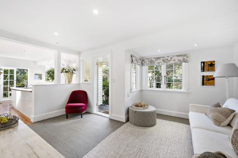 Photo of property in 151 Marine Parade, Eastbourne, Lower Hutt, 5013