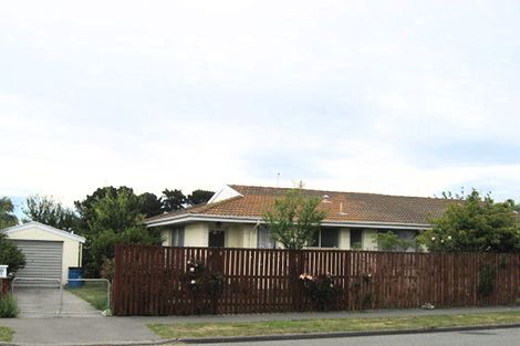 Photo of property in 1/33 Korora Street, Bromley, Christchurch, 8062