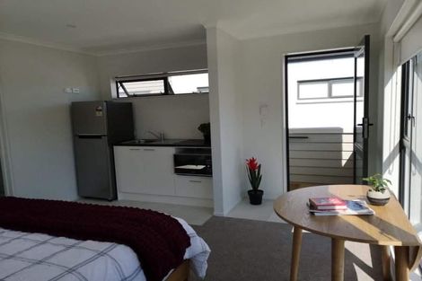 Photo of property in 51 Eugenia Rise, Totara Heights, Auckland, 2105