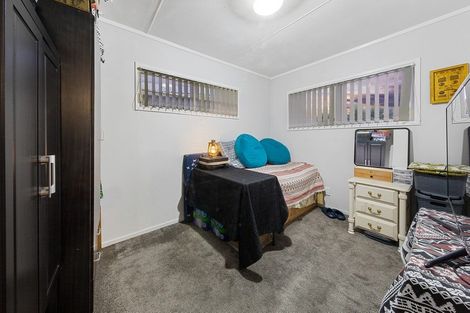 Photo of property in 1 Trounson Avenue, Clendon Park, Auckland, 2103