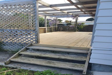 Photo of property in 9a Awatea Avenue, Paraparaumu, 5032