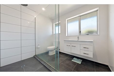 Photo of property in 1/63b Waimairi Road, Upper Riccarton, Christchurch, 8041