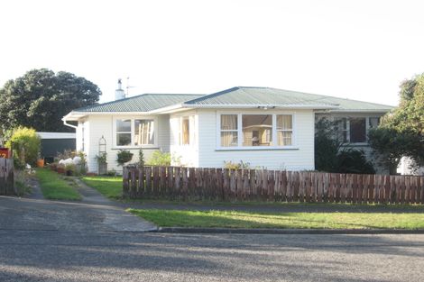 Photo of property in 32 Paenui Street, Titahi Bay, Porirua, 5022