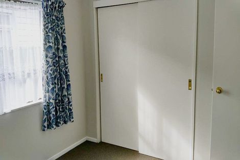 Photo of property in 2/3 Seabrook Avenue, New Lynn, Auckland, 0600