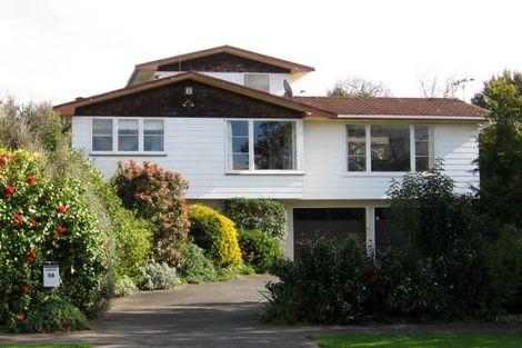 Photo of property in 64 Wikiriwhi Crescent, Awapuni, Palmerston North, 4412