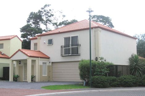 Photo of property in 14 Chettle Court, New Lynn, Auckland, 0600