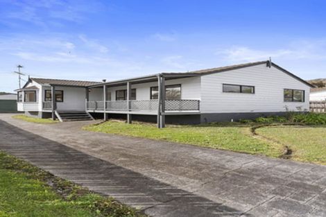 Photo of property in 91 Santiago Crescent, Unsworth Heights, Auckland, 0632