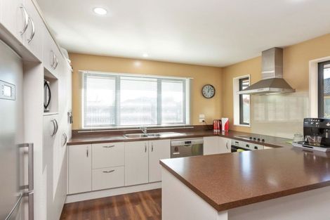 Photo of property in 32 Dryden Avenue, Rolleston, 7614