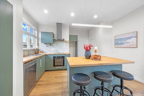 Photo of property in 87 Racecourse Road, Sockburn, Christchurch, 8042