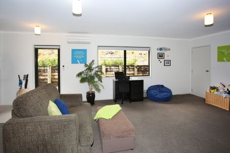 Photo of property in 20 Phillips Road, Ness Valley, Papakura, 2585