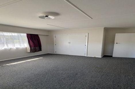 Photo of property in 257 Wellington Road, Wainuiomata, Lower Hutt, 5014