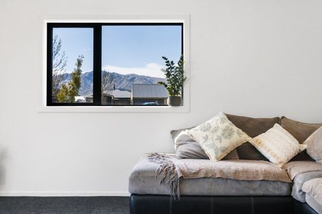 Photo of property in 6 Little Maude Drive, Lake Hawea, Wanaka, 9382