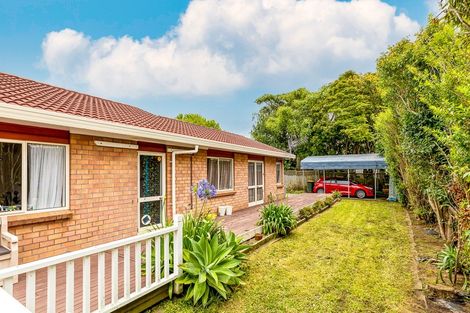 Photo of property in 7 Wattle Street, New Lynn, Auckland, 0600